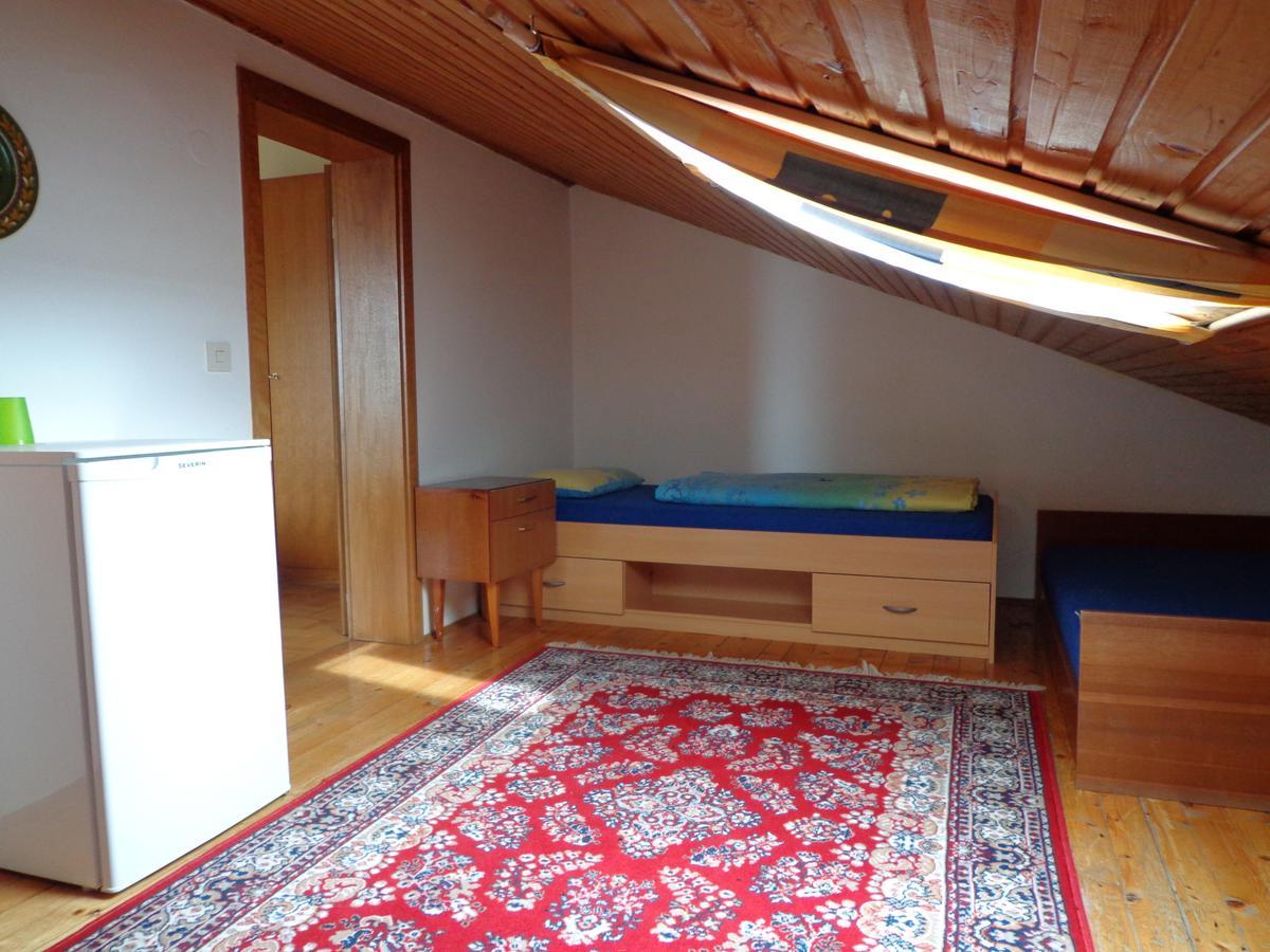 Gasthof - Pension Schamberger Нойкирхен-байм-Хайлиген-Блут Экстерьер фото